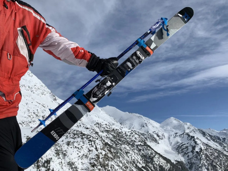 Приспособление для переноски лыж и лыжных палок SKI-N-GO 40-59 Blue